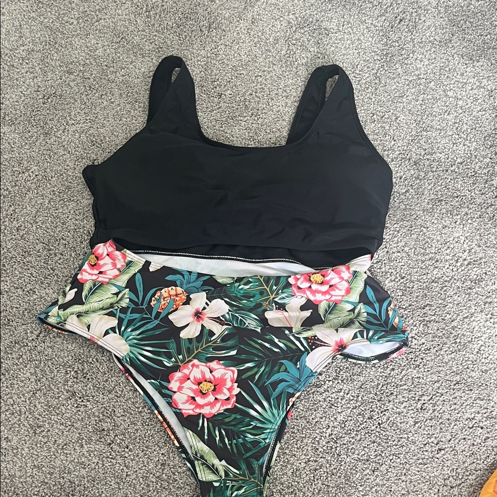 SHEIN Black Floral One Piece Swimsuit